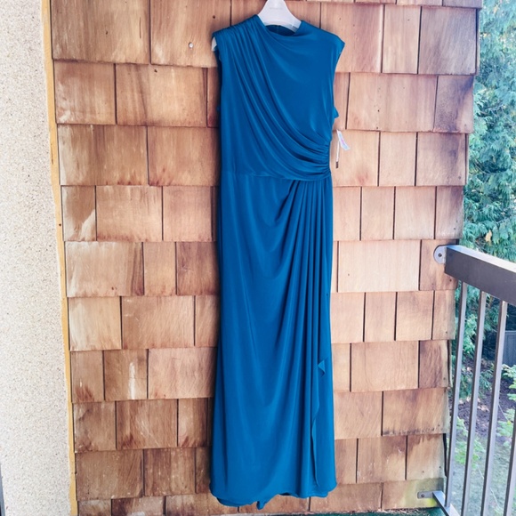 Betsy & Adam Women's “Patricia” Long Jersey Knit Ruffle Sleeveless Dress Size 14 - Picture 8 of 17